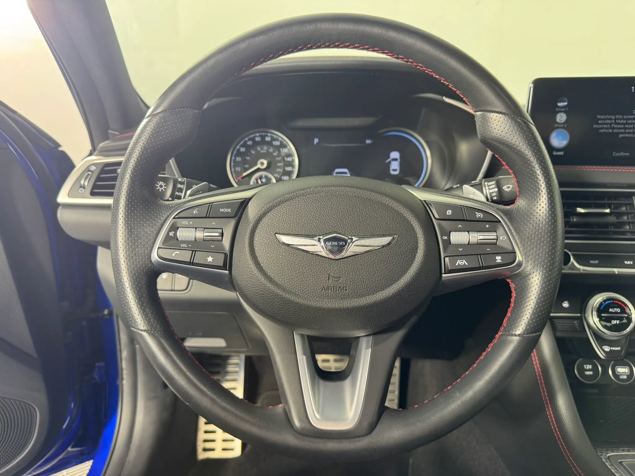 Used 2023 Genesis G70 2.0T w/ Sport Prestige Package AWD/4WD image 13