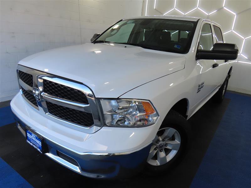 Used 2023 RAM 1500 Classic SLT w/ Trailer & Traction Group image 4