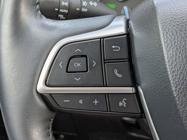 Used 2022 Toyota Highlander Platinum AWD/4WD image 26