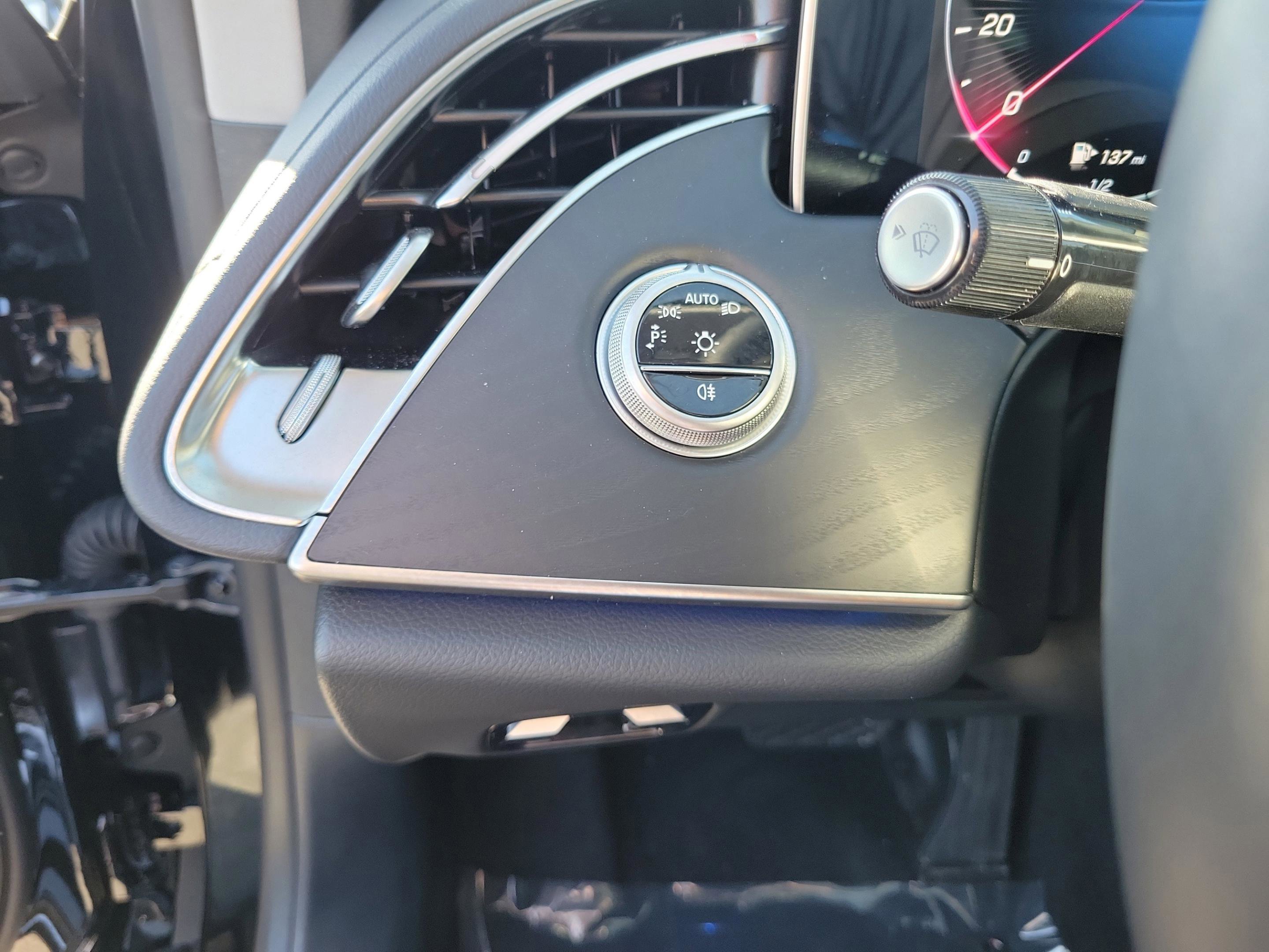 Certified 2025 Mercedes-Benz E 350 4MATIC Sedan image 23