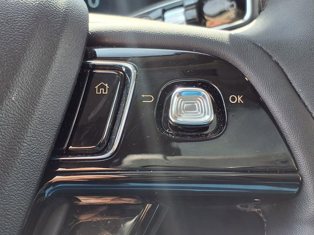 Used 2024 Lincoln Corsair Premiere w/ Equipment Group 101A image 27