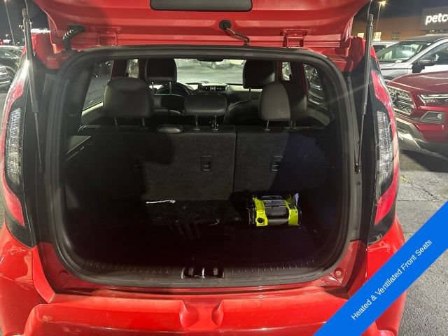 Used 2015 Kia Soul ! w/ Sun & Sound Package FWD image 16