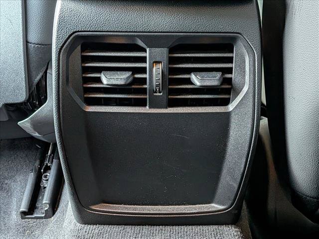 Used 2025 BMW 430i Coupe w/ M Sport Package RWD image 18
