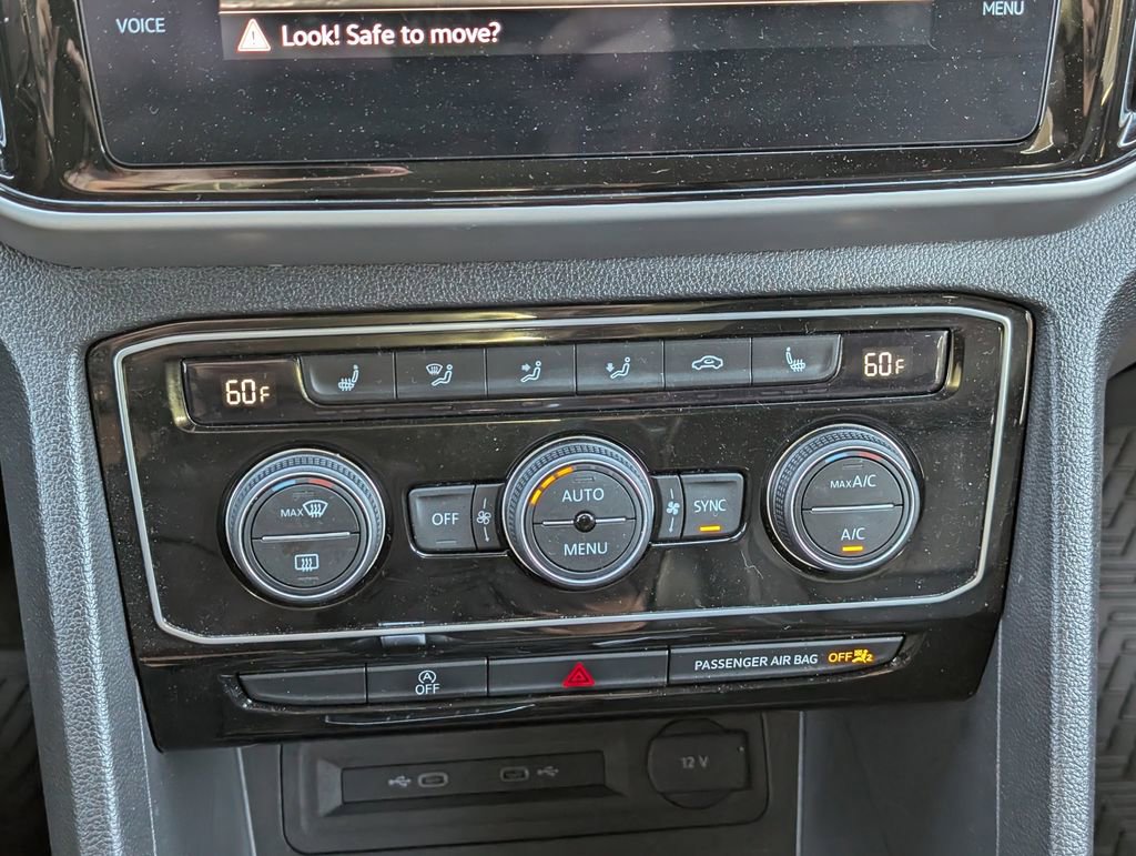 Used 2022 Volkswagen Atlas Cross Sport SEL image 18