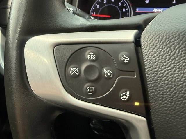 Used 2024 GMC Terrain SLT image 33