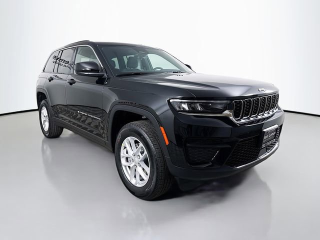 New 2025 Jeep Grand Cherokee Laredo