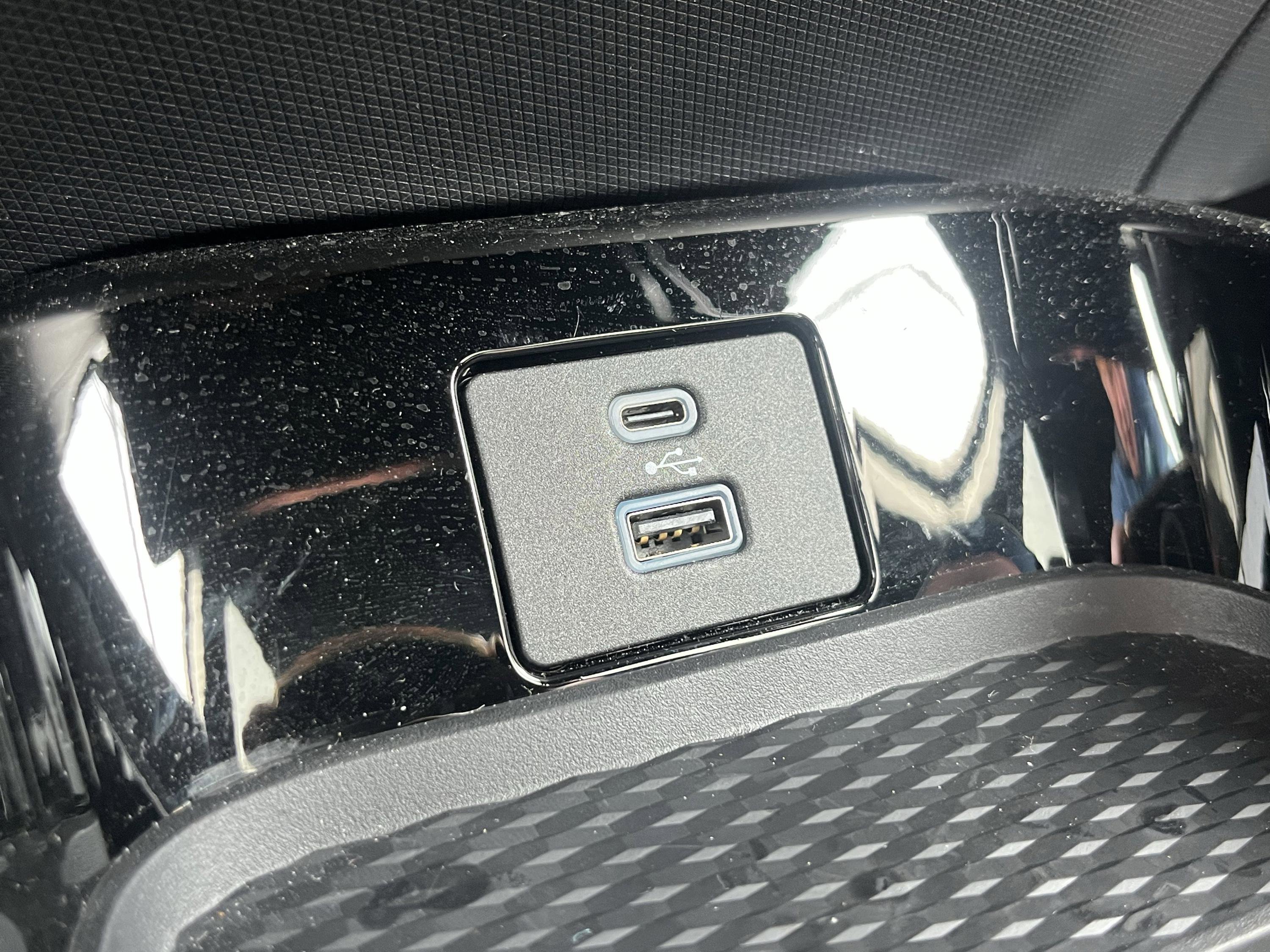 Certified 2021 Ford Mustang Mach-E GT AWD/4WD image 21