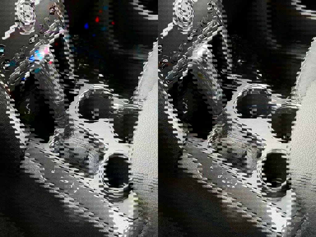 Used 2017 Ford Explorer Limited FWD image 34