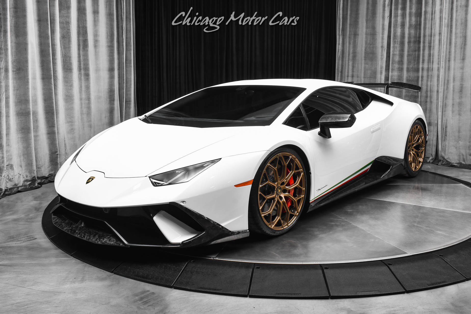 Used 2018 Lamborghini Huracan Performante image 26