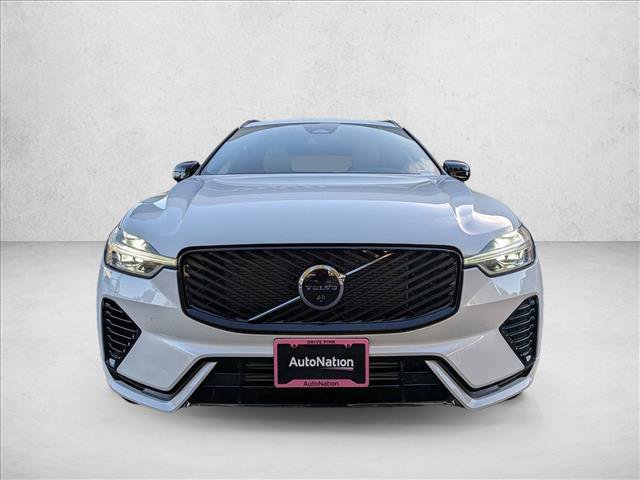 New 2026 Volvo XC60 T8 Plus w/ Climate Package AWD/4WD image 7