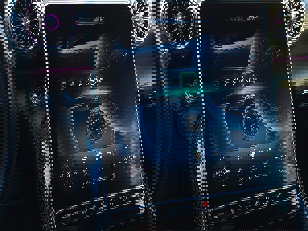 Used 2024 Mercedes-Benz SL 43 AMG image 74