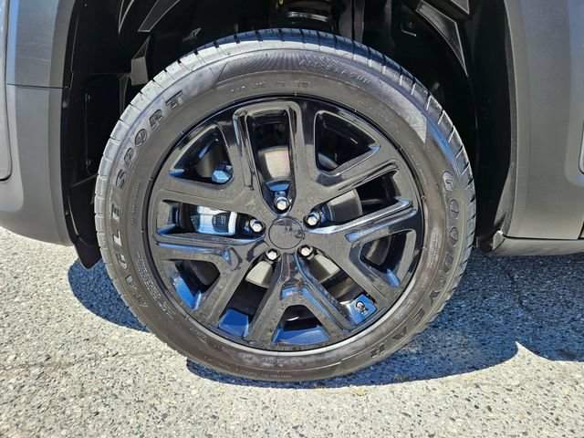 Used 2023 Jeep Renegade Altitude w/ Sun/Sound Group AWD/4WD image 10