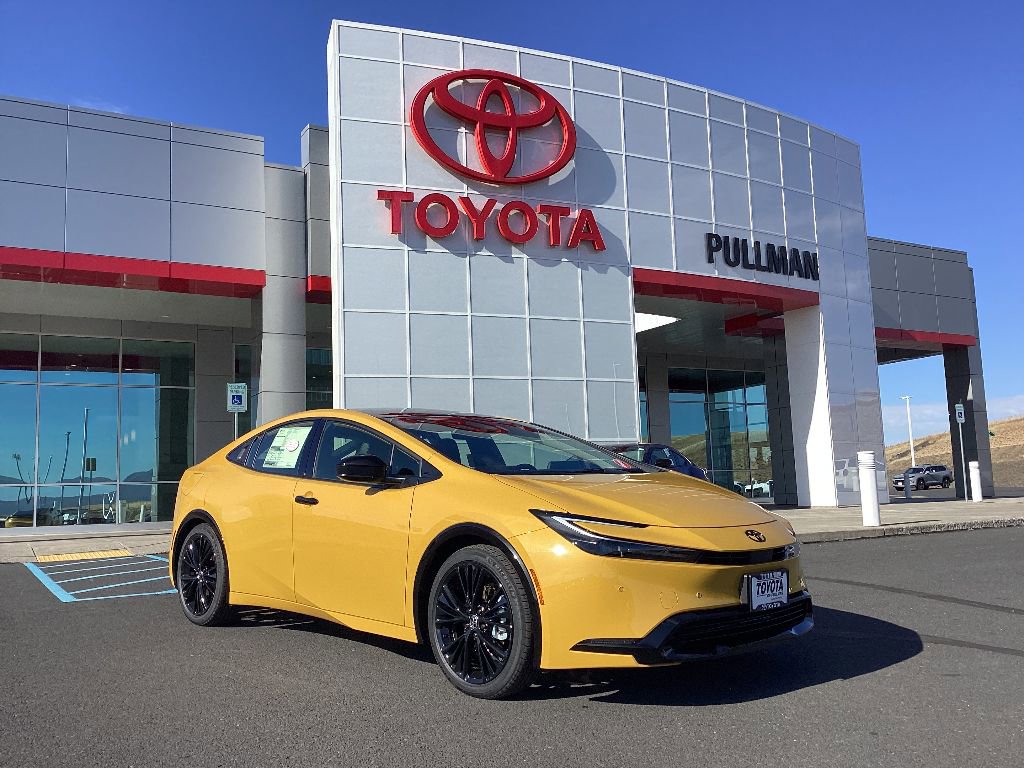 New 2026 Toyota Prius Plug-In Hybrid FWD image 1