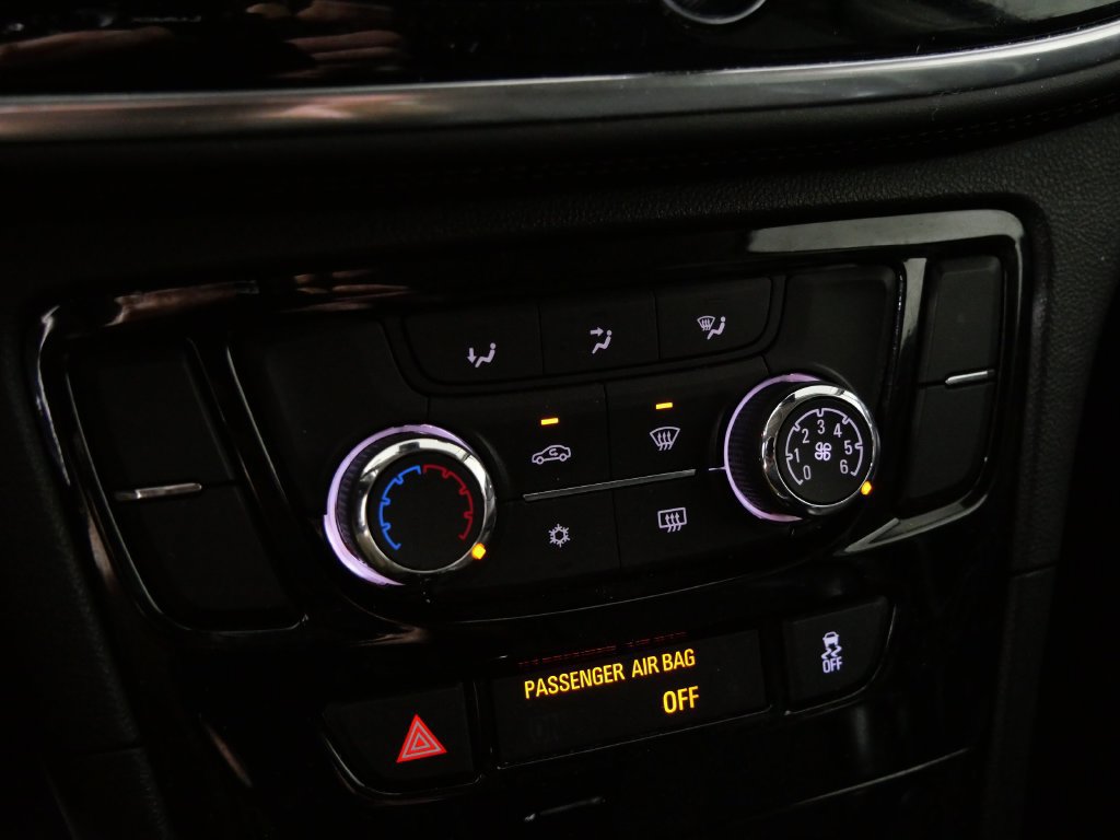 Used 2018 Buick Encore Preferred FWD image 20