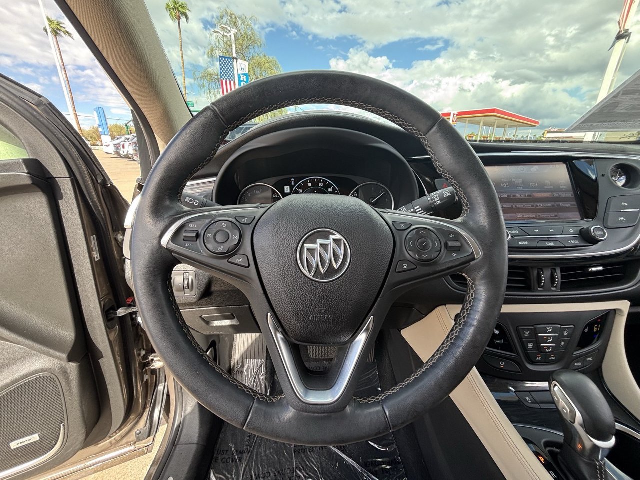 Used 2017 Buick Envision Premium AWD/4WD image 24