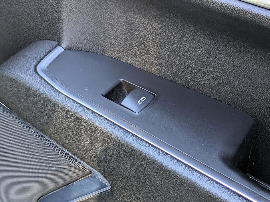 Used 2024 GMC Sierra 1500 SLT image 34