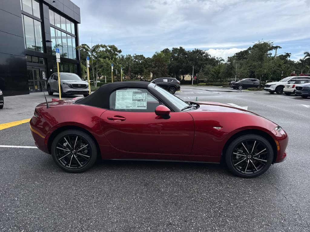 New 2026 MAZDA MX-5 Miata Grand Touring RWD image 5