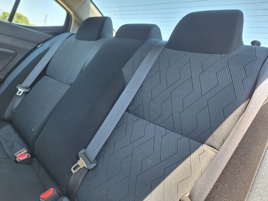 Used 2025 Nissan Versa SV FWD image 23