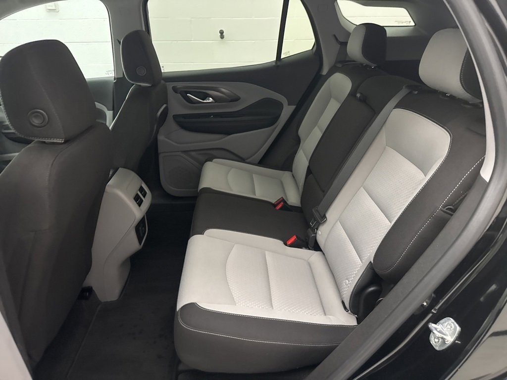 Used 2023 GMC Terrain SLE w/ Driver Convenience Package image 35
