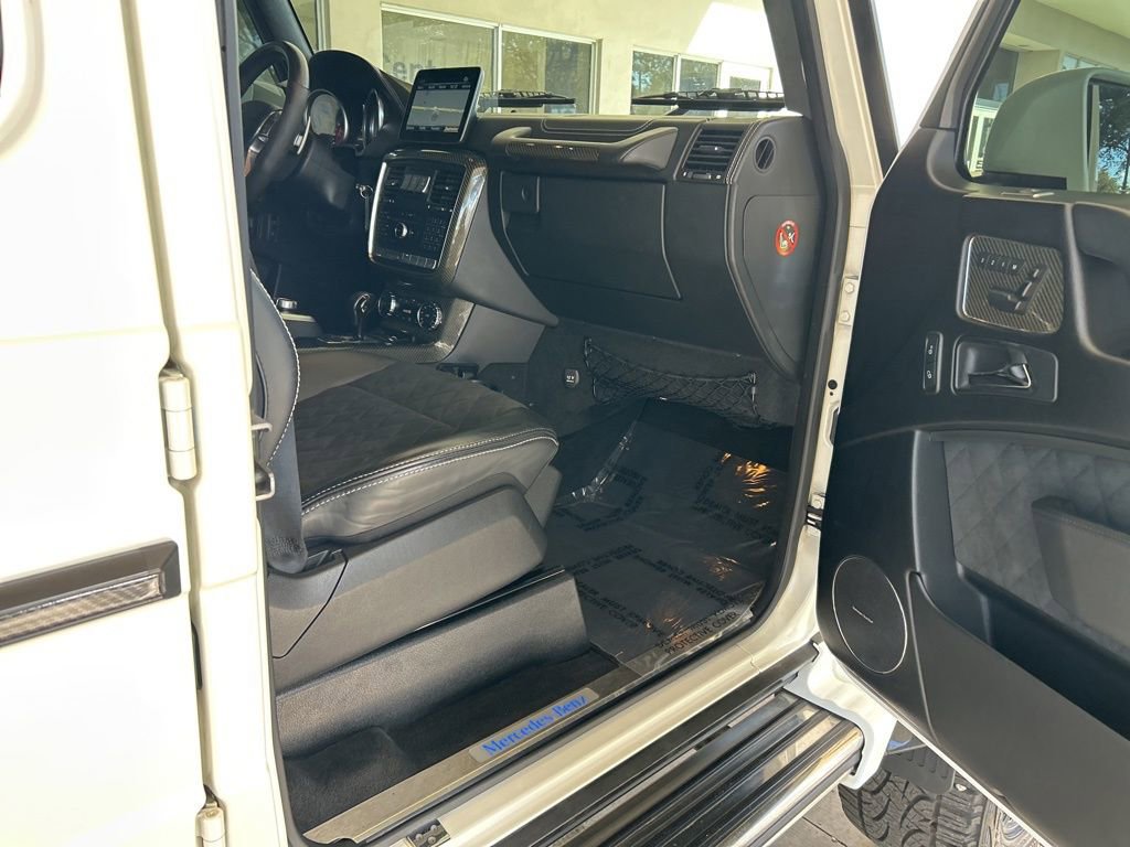 Used 2017 Mercedes-Benz G 550 Squared image 32