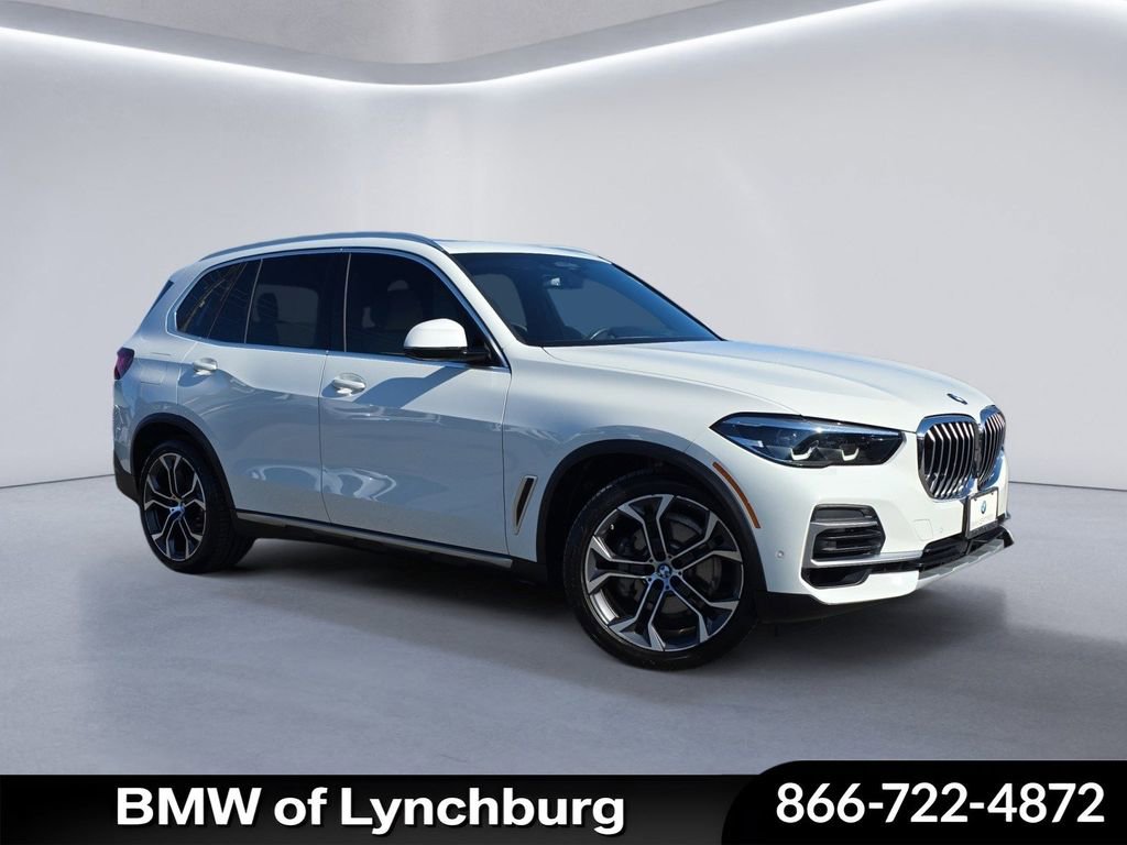 Certified 2022 BMW X5 xDrive40i image 1