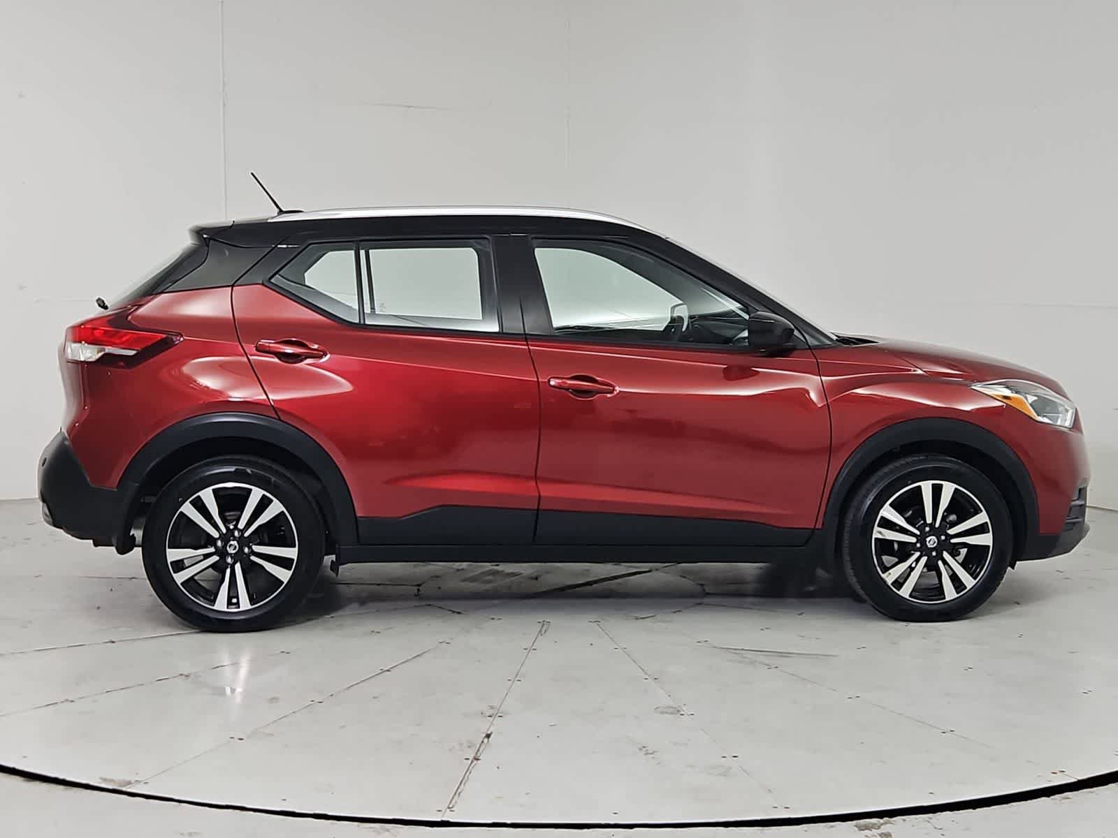 Used 2020 Nissan Kicks SV image 7