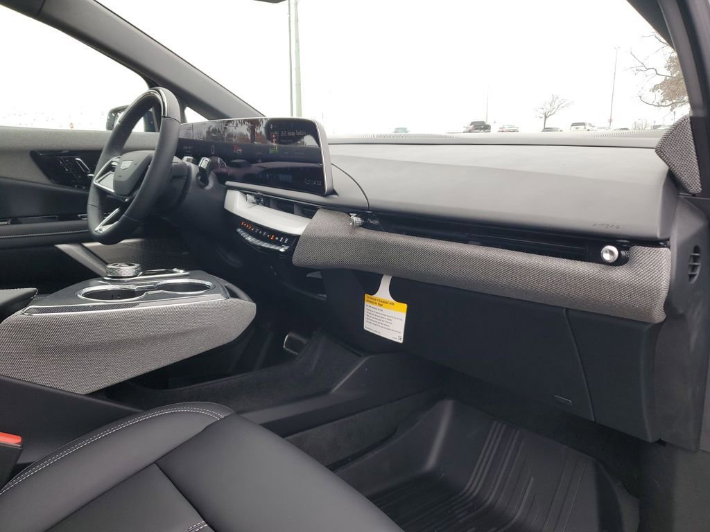 New 2026 Cadillac Optiq Sport 1 image 31