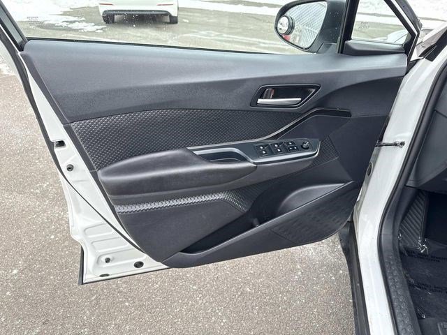 Used 2019 Toyota C-HR LE image 13