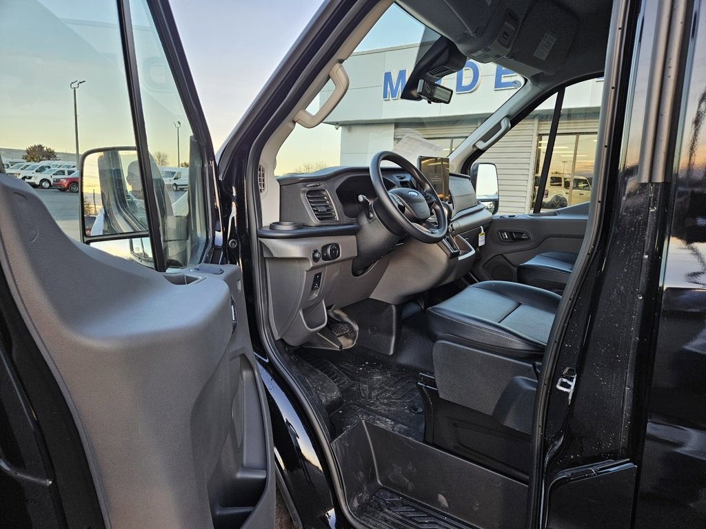 New 2026 Ford Transit 350 148 Medium Roof AWD image 10
