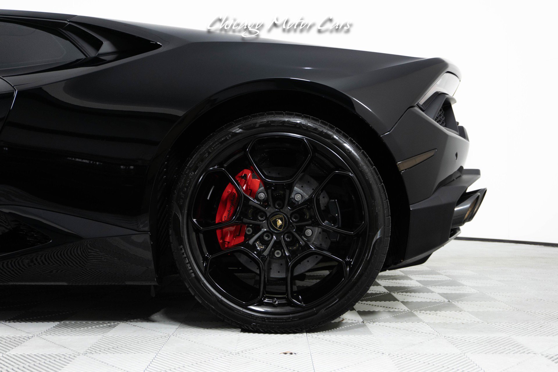 Used 2016 Lamborghini Huracan LP 580-2 image 3