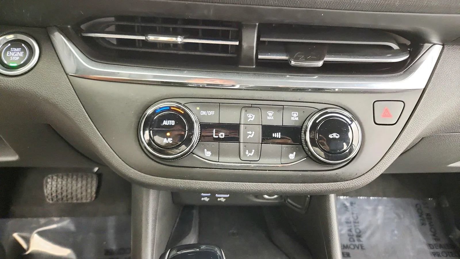 Used 2025 Buick Envista Preferred w/ Convenience I Package FWD image 19