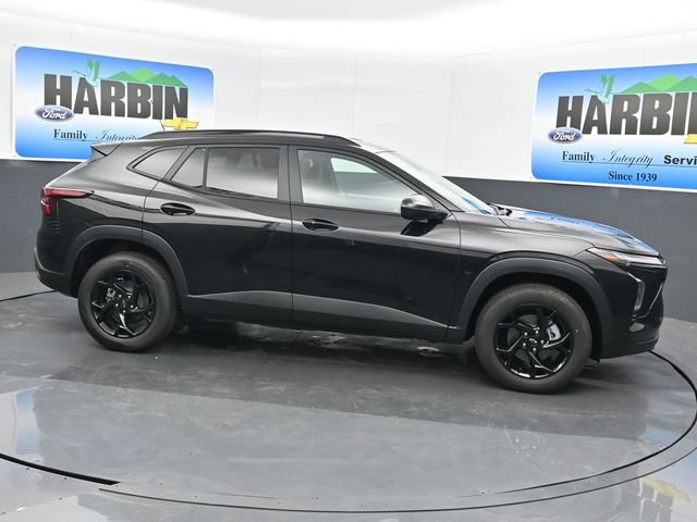 New 2026 Chevrolet Trax LT w/ Driver Confidence Package FWD image 7