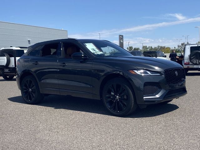 New 2025 Jaguar F-PACE R-Dynamic S AWD/4WD image 4