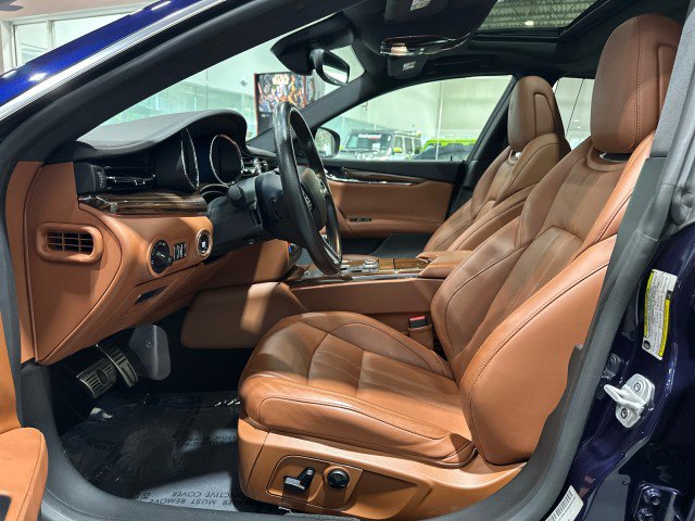 Used 2018 Maserati Quattroporte S GranSport RWD image 40