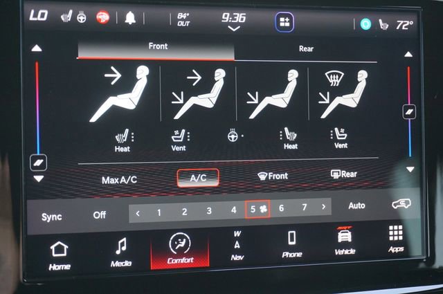 Used 2021 Dodge Durango SRT Hellcat w/ Technology Group AWD/4WD image 20