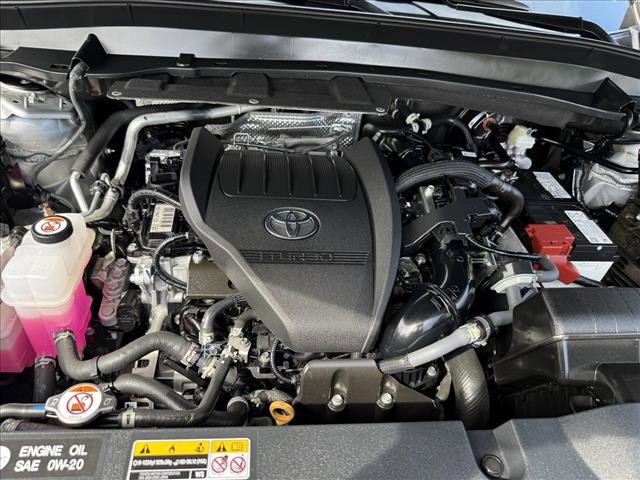 Certified 2025 Toyota Grand Highlander AWD image 23