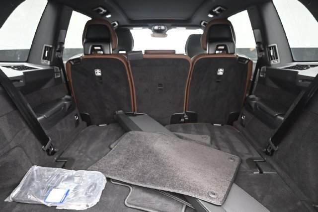 Used 2023 Volvo XC90 B6 Plus w/ Protection Package Premier AWD/4WD image 31