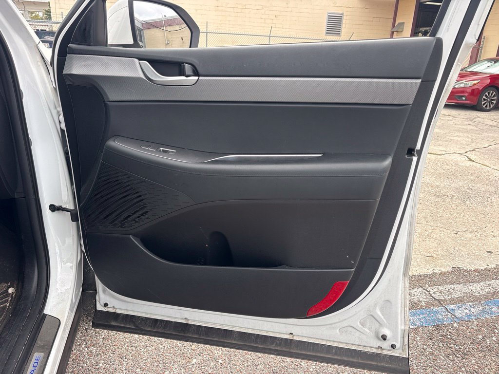 Used 2025 Hyundai Palisade SEL FWD image 23