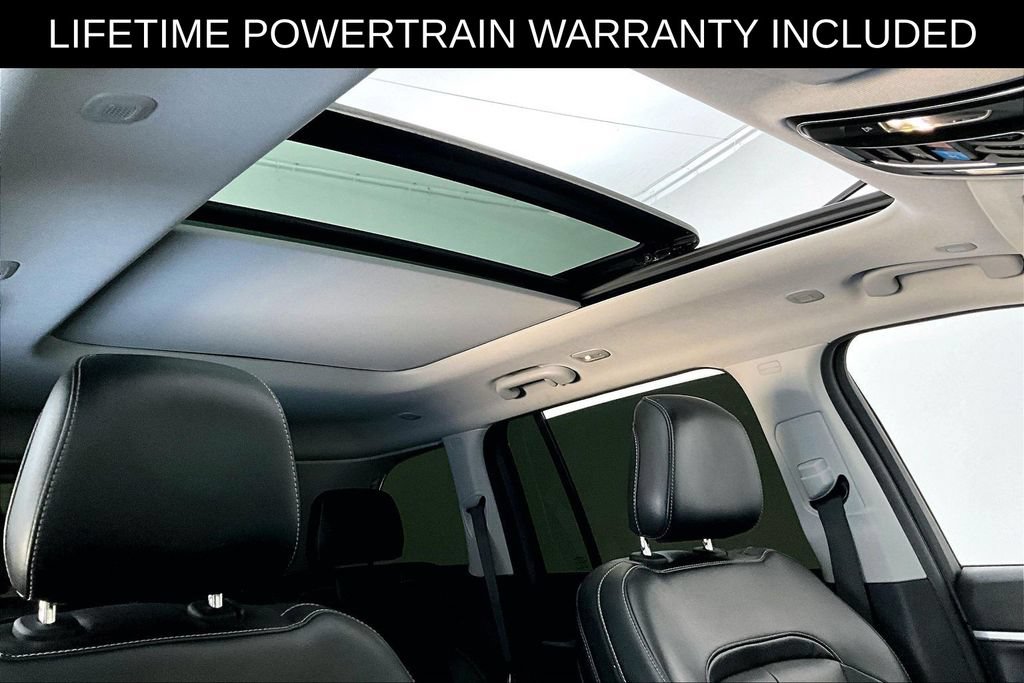 Used 2024 Jeep Grand Cherokee Limited w/ Black Appearance Package RWD image 21