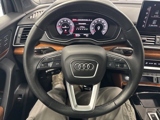 Used 2023 Audi Q5 2.0T Prestige w/ Prestige Package image 37