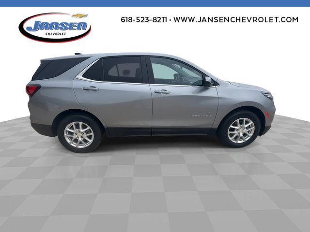 Used 2024 Chevrolet Equinox LT w/ LPO, Floor Liner Package FWD image 9