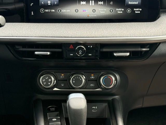 New 2025 Nissan Kicks SV image 24