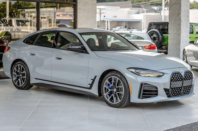 Used 2022 BMW M440i xDrive Gran Coupe w/ Premium Package AWD/4WD image 4