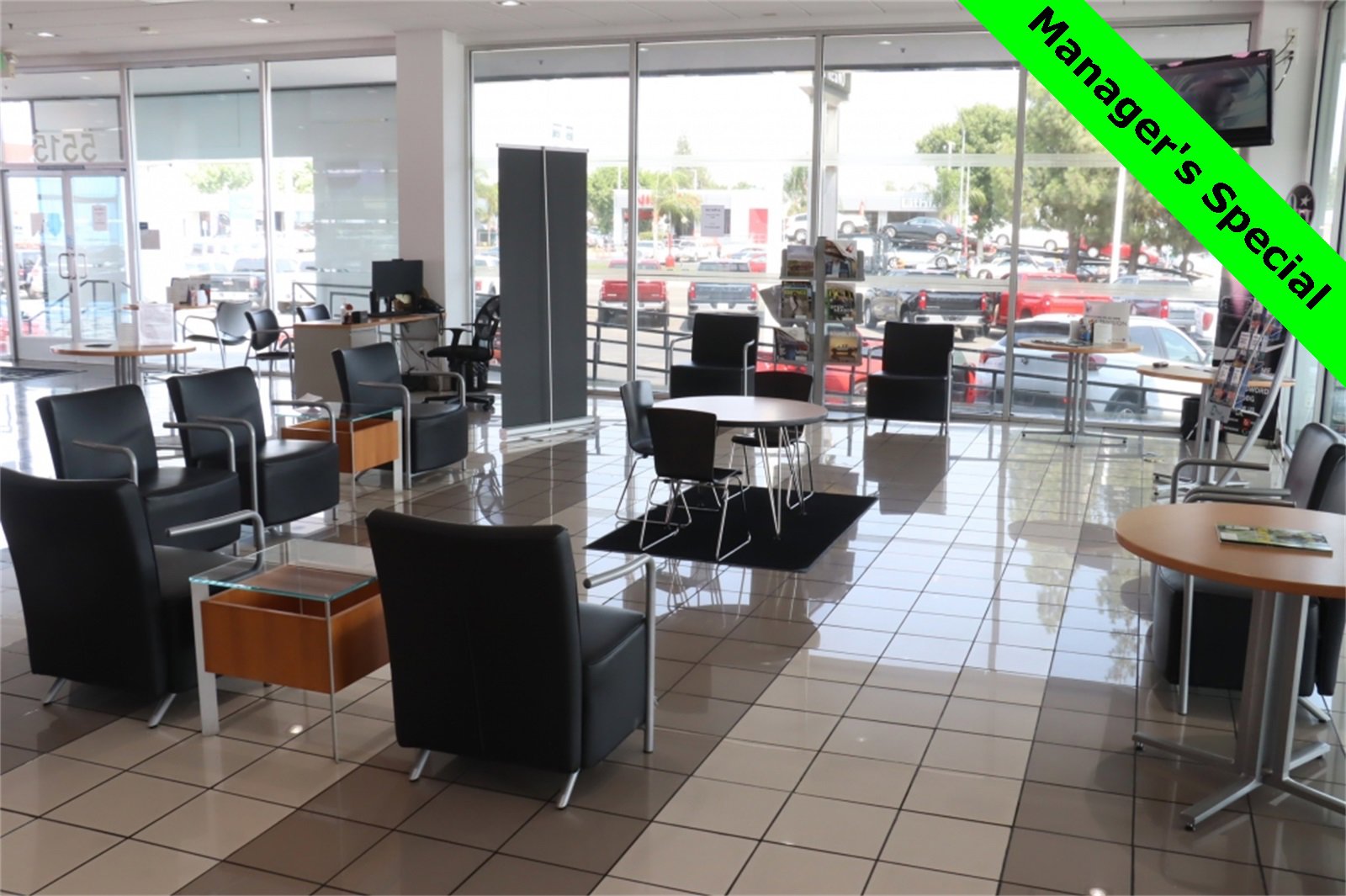 New 2025 Buick Enclave Sport Touring w/ Super Cruise Package image 29