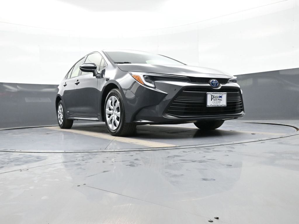 Certified 2024 Toyota Corolla LE image 26