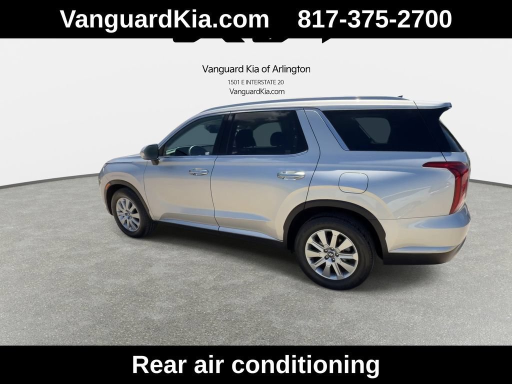 Used 2025 Hyundai Palisade SEL FWD image 7