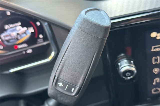 New 2025 GMC Sierra 3500 Denali w/ Denali Reserve Package image 25