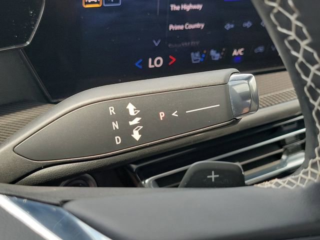 Used 2025 Chevrolet Traverse High Country w/ LPO, Floor Liner Package image 28