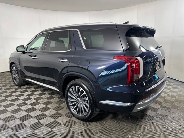 Used 2024 Hyundai Palisade Calligraphy image 5