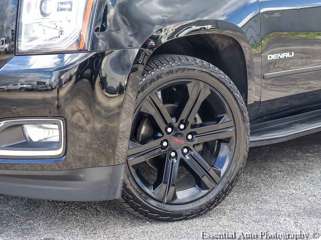 Used 2017 GMC Yukon XL Denali w/ Open Road Package AWD/4WD image 5